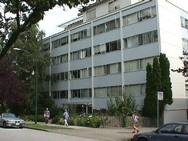 Comox Manor Apartments