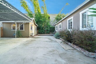 6718 Fountain Ave in Los Angeles, CA - Building Photo - Building Photo