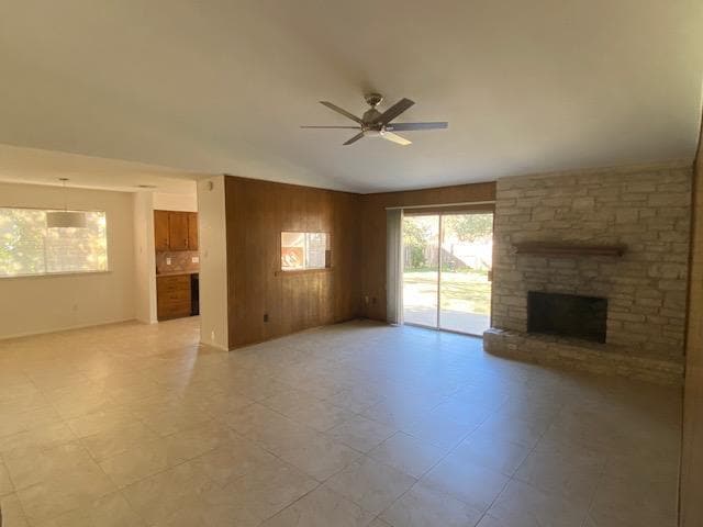 9404 Shady Oaks Dr in Austin, TX - Building Photo - Building Photo