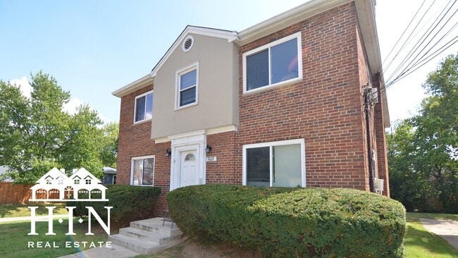 3029 Auten Ave, Unit 3