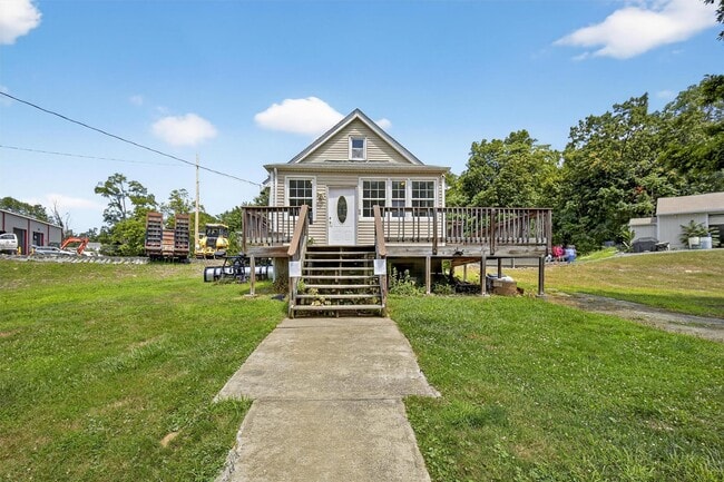 property at 21 Herring Dr