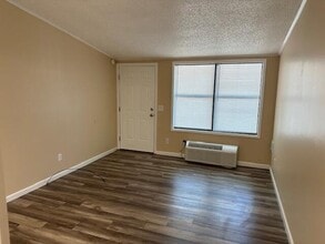 3705 Adkisson Dr in Cleveland, TN - Building Photo - Building Photo