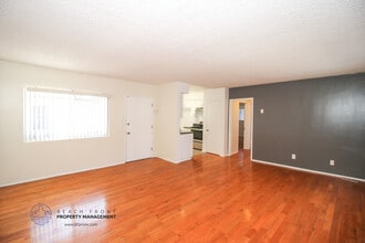 24431-24433 Hawthorne Blvd. in Torrance, CA - Building Photo - Building Photo