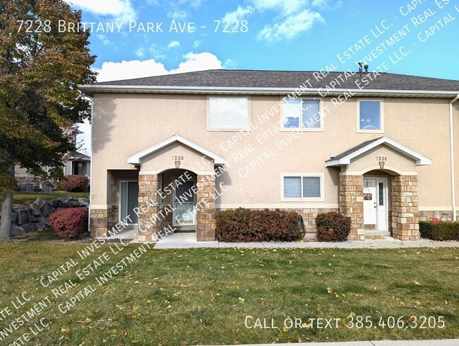 7228 Brittany Park Ave in West Jordan, UT - Foto de edificio - Building Photo