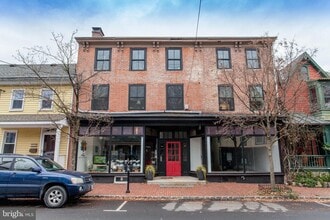 54 Coryell St in Lambertville, NJ - Building Photo - Building Photo