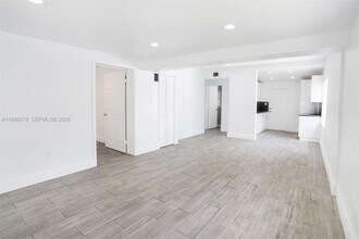 14260 NW 22nd Pl in Opa Locka, FL - Building Photo - Building Photo