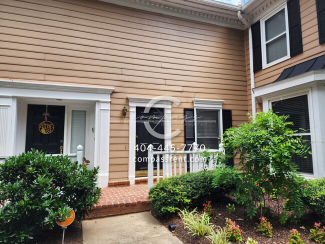 7500 Roswell Rd in Atlanta, GA - Building Photo - Building Photo