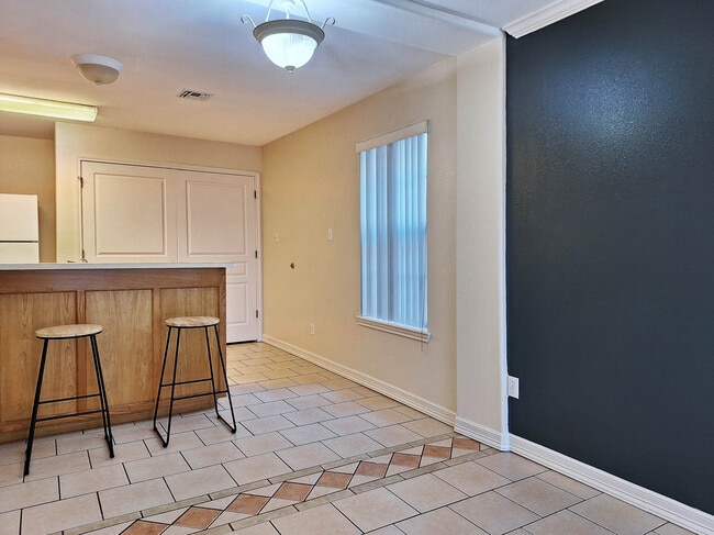 property at 1905 Maria Isabel Dr