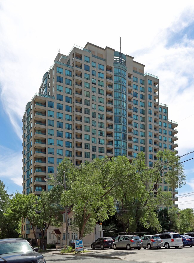 The Kingsdale in Toronto, ON - Building Photo - Building Photo