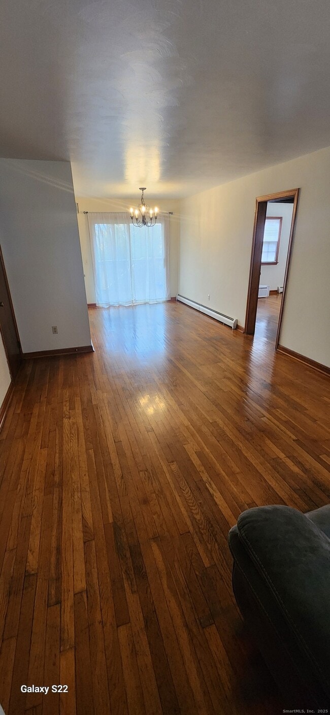 143 Oneco Ave in New London, CT - Building Photo - Building Photo