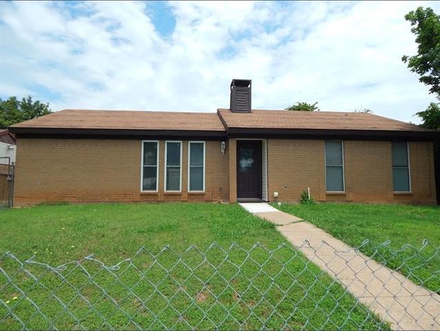 6715 Whiteridge Dr in Dallas, TX - Building Photo