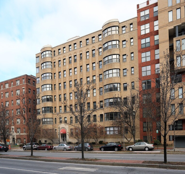 The Bader Condominium in Washington, DC - Building Photo