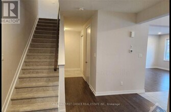 113 Hackamore Cres in Ottawa, ON - Building Photo - Building Photo
