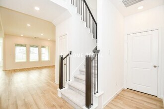 5624 Forest Cove Drive in Rosenberg, TX - Building Photo - Building Photo