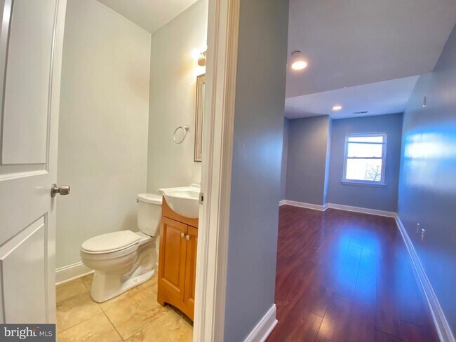 1419 N 17th St in Philadelphia, PA - Building Photo - Building Photo