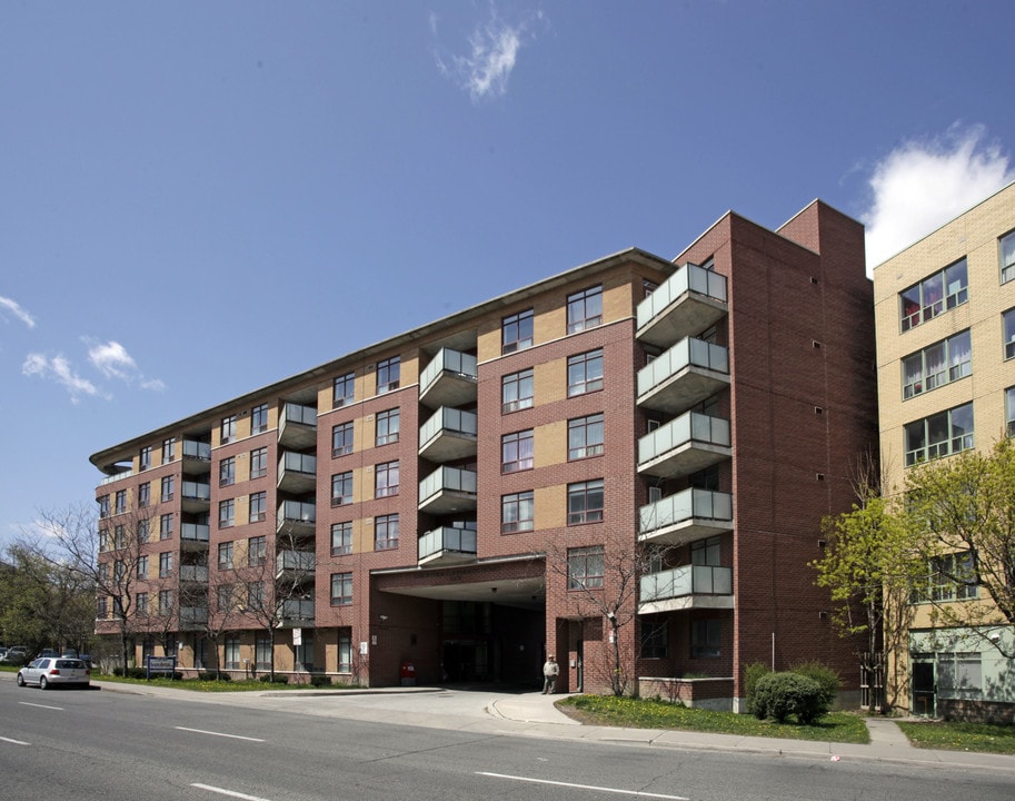 Gardenview Cooperative Homes in Toronto, ON - Building Photo