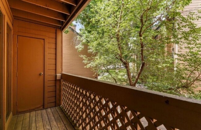 12354 W Nevada Pl in Lakewood, CO - Building Photo - Building Photo