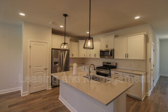2234 Henry Tecklenburg Dr in Charleston, SC - Building Photo - Building Photo