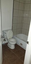 302 71st St, Unit 4 in Houston, TX - Building Photo - Building Photo