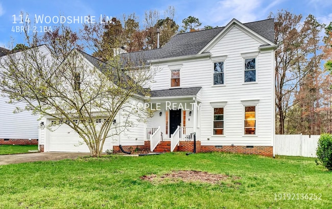 114 Woodshire Ln in Chapel Hill, NC - Building Photo - Building Photo