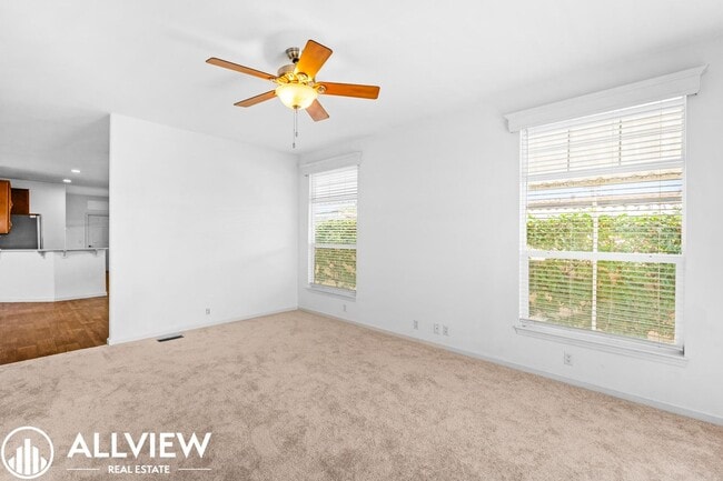 3595 Santa Fe Ave in Long Beach, CA - Building Photo - Building Photo