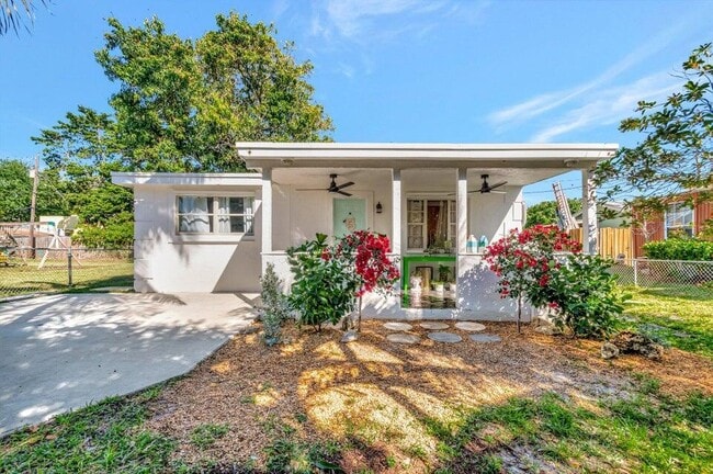 property at 237 SW 3rd Ave