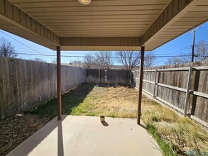 104 Gayland Dr in Clovis, NM - Building Photo - Building Photo