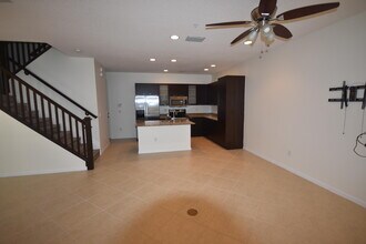 5042 NW 16th Way in Boca Raton, FL - Building Photo - Building Photo
