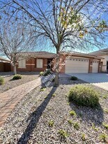 2243 W Mila Way in Queen Creek, AZ - Building Photo