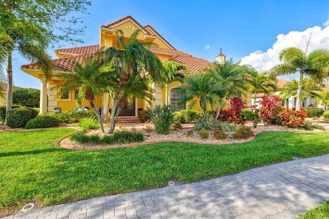 540 Fore Dr in Bradenton, FL - Building Photo - Building Photo