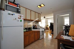 51 Park Vale Ave in Boston, MA - Building Photo