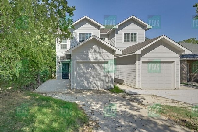 2034 Brookes St in Fort Worth, TX - Building Photo - Building Photo