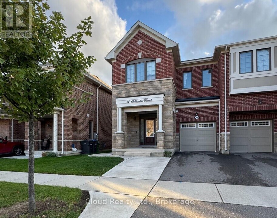 84 Callandar Rd in Brampton, ON - Building Photo