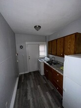 254 Long Ln in Upper Darby, PA - Foto de edificio - Building Photo