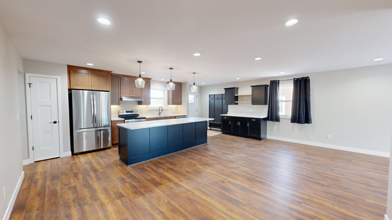109 Sunflower St in Westby, WI - Building Photo