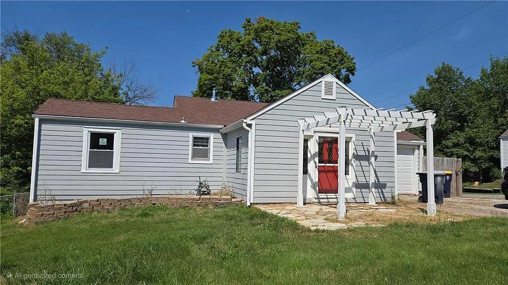 4456 N Bellefontaine Ave in Kansas City, MO - Building Photo