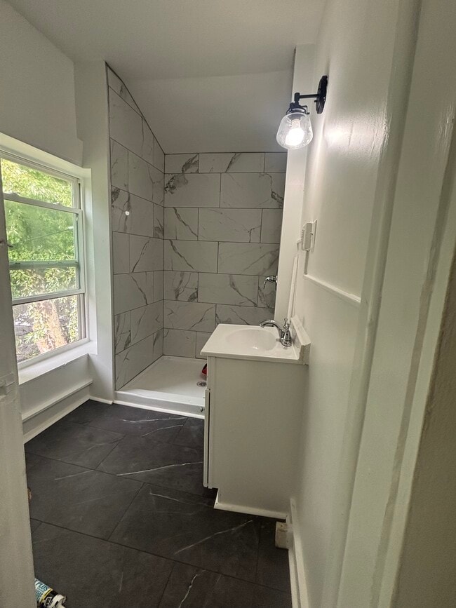 531 S Central Ave, Unit 525