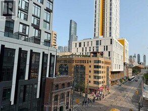 100-100 Dalhousie St in Toronto, ON - Building Photo - Building Photo