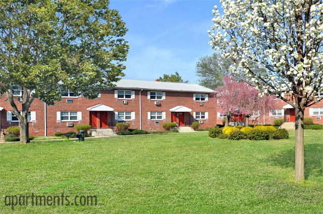 Campus Terrace in Glassboro, NJ - Building Photo - Building Photo