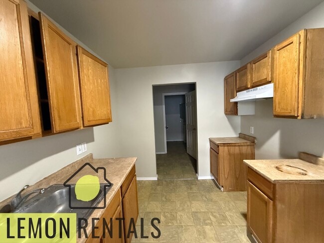 property at 1204 S 7th St