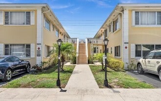 5800 NE 22nd Way, Unit #523 in Fort Lauderdale, FL - Building Photo