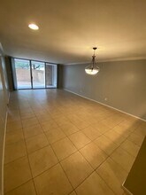 2210 Dorrington St in Houston, TX - Building Photo - Building Photo