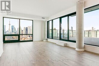 35 Parliament St in Toronto, ON - Building Photo - Building Photo