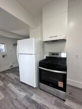 815 N College Ave in Fresno, CA - Building Photo - Building Photo