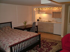 4514 Albemarle St NW in Washington, DC - Building Photo - Building Photo
