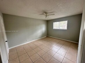 2014 NW 43rd Ter, Unit 6 in Lauderhill, FL - Building Photo - Building Photo