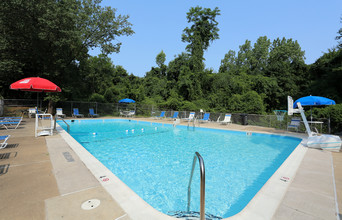 Chestnut Ridge in Lanham, MD - Foto de edificio - Building Photo