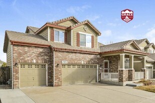 17071 Knollside Ave in Parker, CO - Building Photo