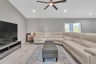 6193 Cabal Ln in Port Charlotte, FL - Building Photo - Building Photo