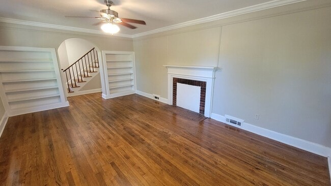 2823 Poinsett Hwy in Greenville, SC - Building Photo - Building Photo